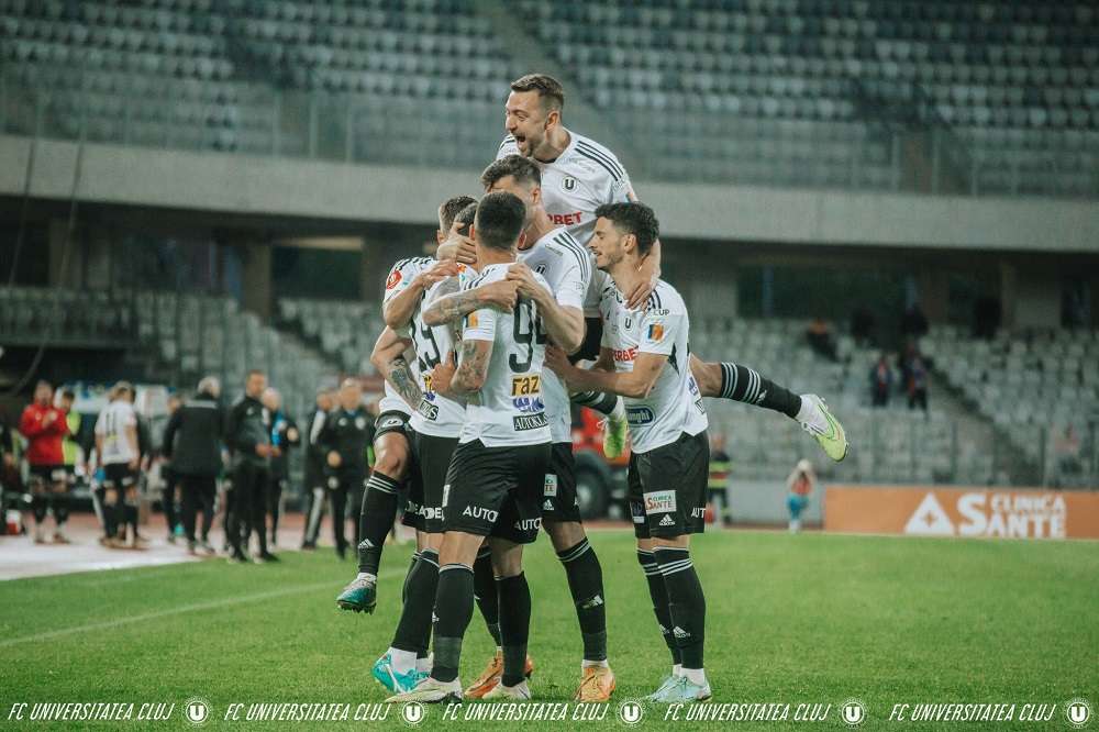 Universitatea Cluj joacă „acasă” pe un alt stadion. Cluj Arena e ocupat de Untold. „Șepcile Roșii” revin acasă în meciul cu CFR