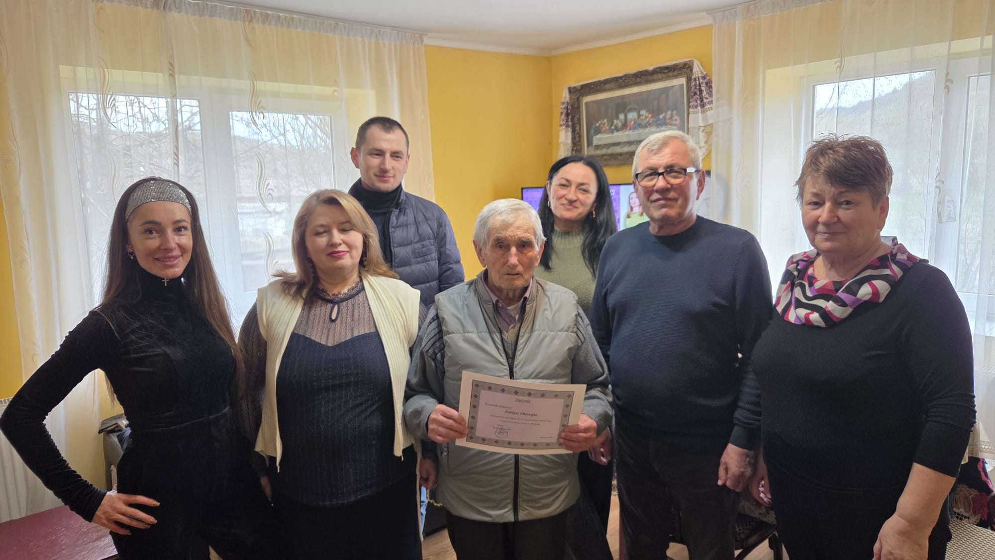 Centenar sărbătorit la Sânpaul, Cluj: Primăria și comunitatea îl onorează pe Petrișor Gheorghe la împlinirea a 100 de ani!