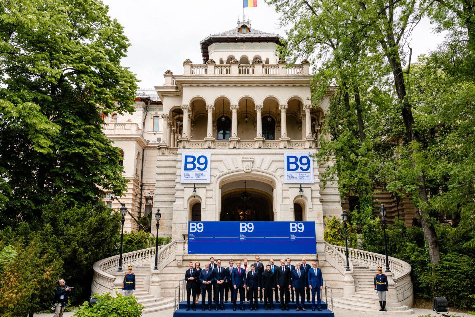 ​Nicușor Dan, discuție cu Mark Rutte despre securitatea spațiului aerian