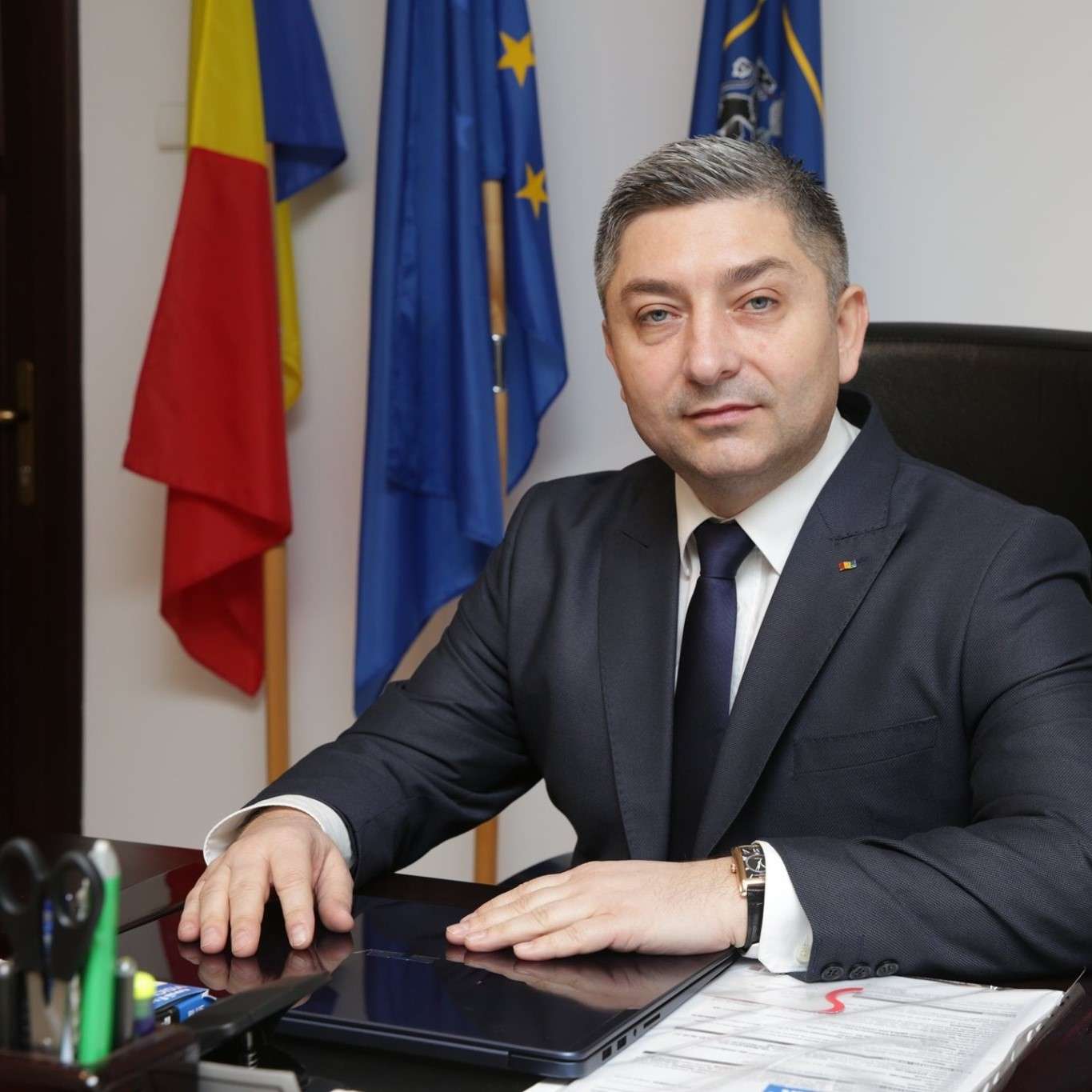 “PNL TREBUIE SĂ IASĂ DE LA GUVERNARE!” – O SPUNE CHIAR UN VICEPREȘEDINTE AL PARTIDULUI