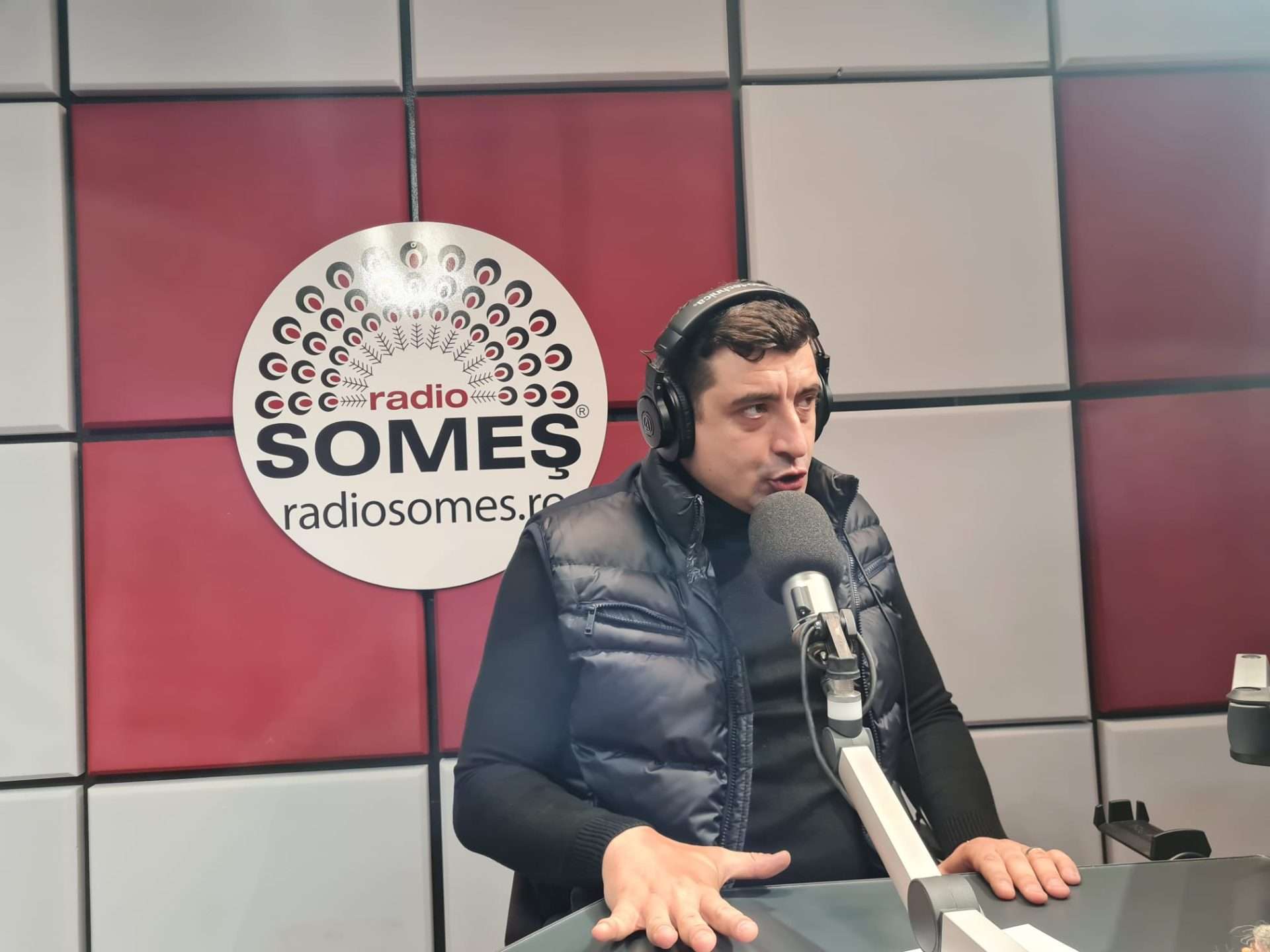 Traseiștii au loc în AUR – George Simion: „Scopul scuză mijloacele”
