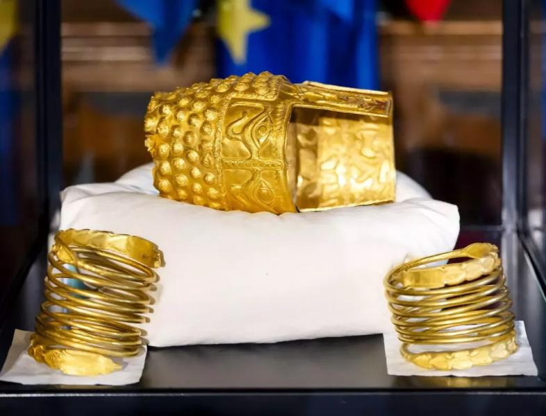 Interes uriaș pentru artefactele dacice expuse la Muzeul de Istorie